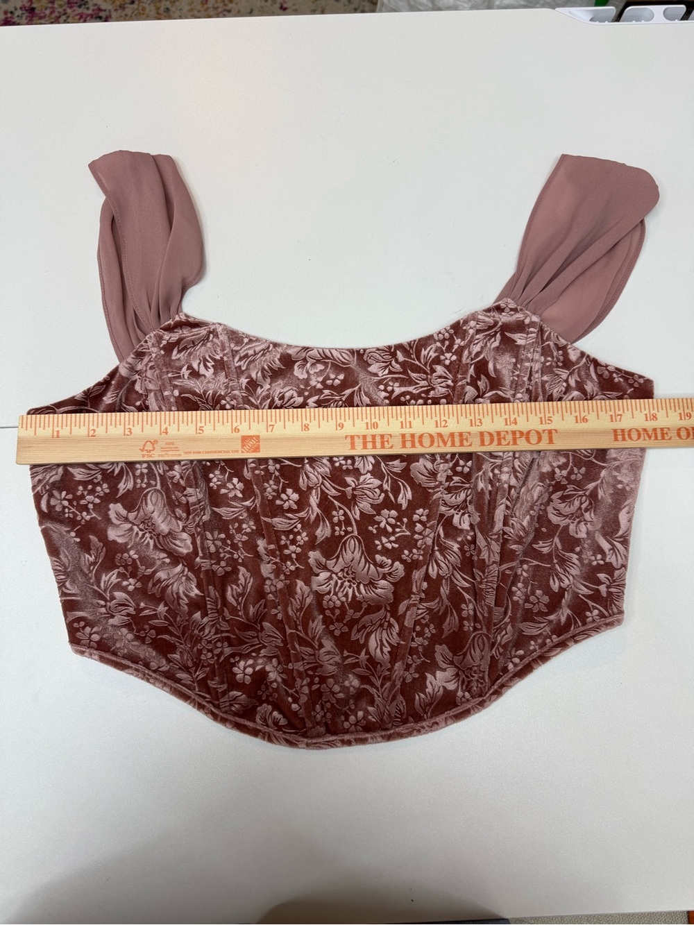 Altar'd State Dusty Rose Floral Satin Crop Top size L - Picture 5 of 12